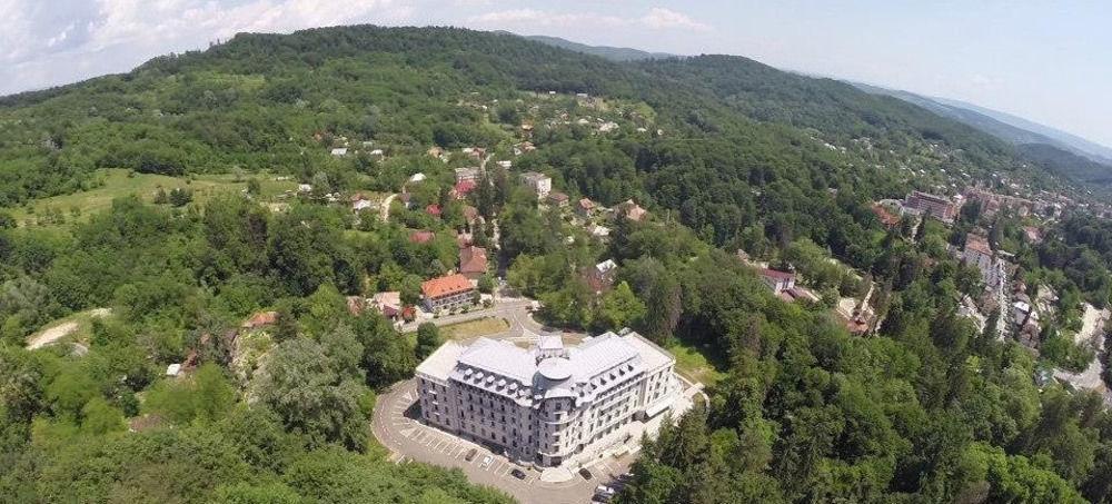 Hotel Palace Băile Govora Exterior photo